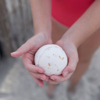 Oatmeal Milk & Honey Bath Bomb