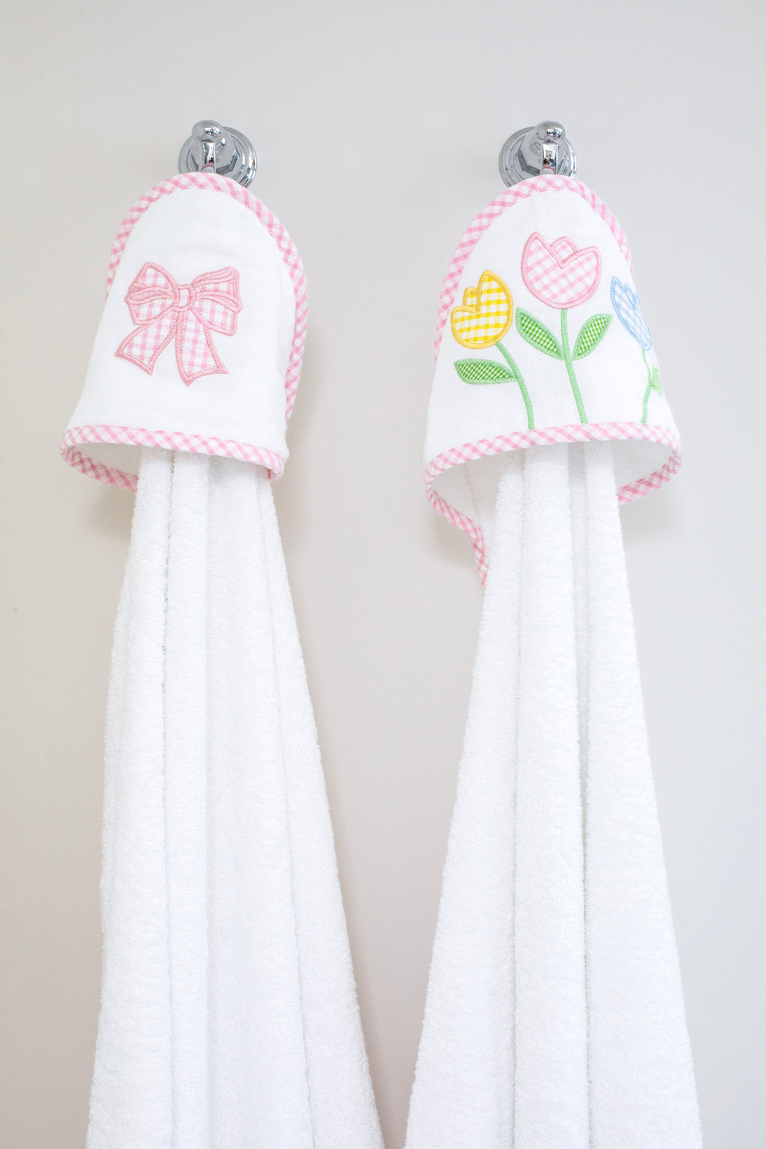 3 Marthas pink bow and tulip applique terrycloth hooded towels for girls 