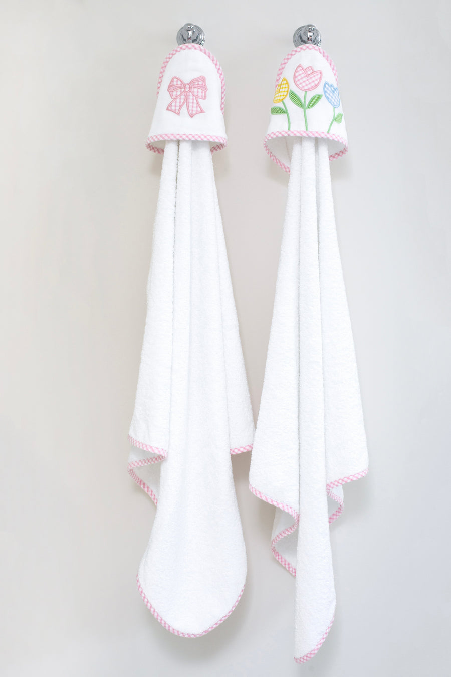 3 Marthas pink bow and tulip applique terrycloth hooded towels for girls 